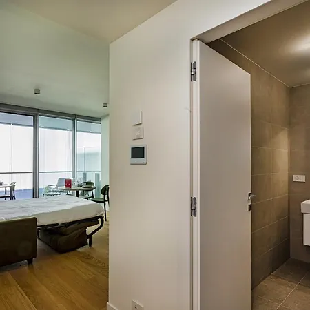 公寓 Waterfront Retreat By Wonderful Italy *